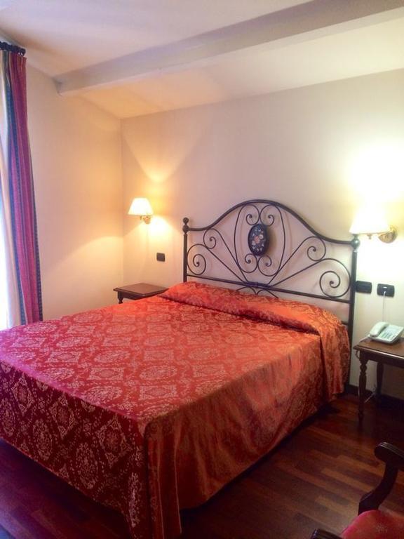 Villa Chiara Hotel 카넬리 외부 사진