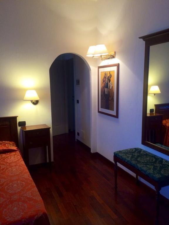 Villa Chiara Hotel 카넬리 외부 사진