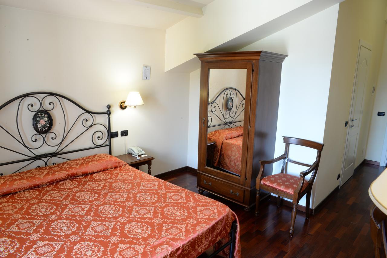 Villa Chiara Hotel 카넬리 외부 사진